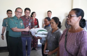 Panglima TNI Gelar Vicon Penyaluran Bantuan Pangan Beras Serentak Seluruh Indonesia