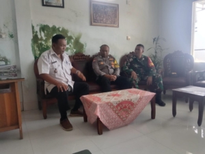 Sinergi Tiga Pilar Dapdap Putih Babinsa, Bhabinkamtibmas, dan Perbekel Kompak Jaga Kondusifitas Wilayah