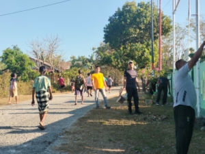 Komsos di Sekolah Babinsa Mendata Jumlah Siswa Guna Mendukung Program MBG