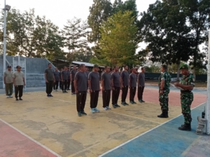 Letda Abubakar Tekankan Pelaporan Cepat dan Penguasaan Teknologi kepada Babinsa