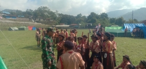 Babinsa Koramil Wolowaru Awasi dan Amankan Kegiatan Perkemahan Pramuka di Desa Woloara