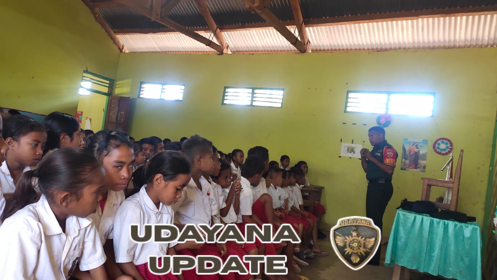 Babinsa Serka Francisco Moniz Sosialisasikan Nilai Kebangsaan di SDN Fatke