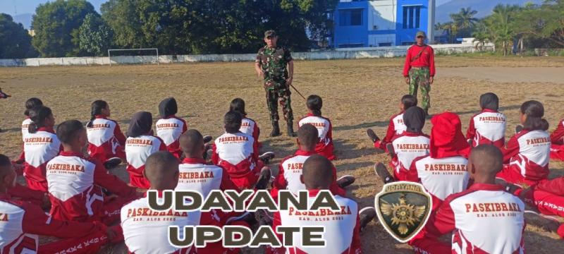 Letkol Czi Arya Darma Tekankan Disiplin dan Nasionalisme kepada Calon Paskibraka Alor