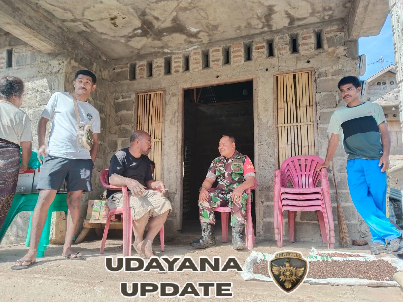 Monitoring dan Pamwil Babinsa Koramil 1602-03 Detusoko Ciptakan Wilayah Aman