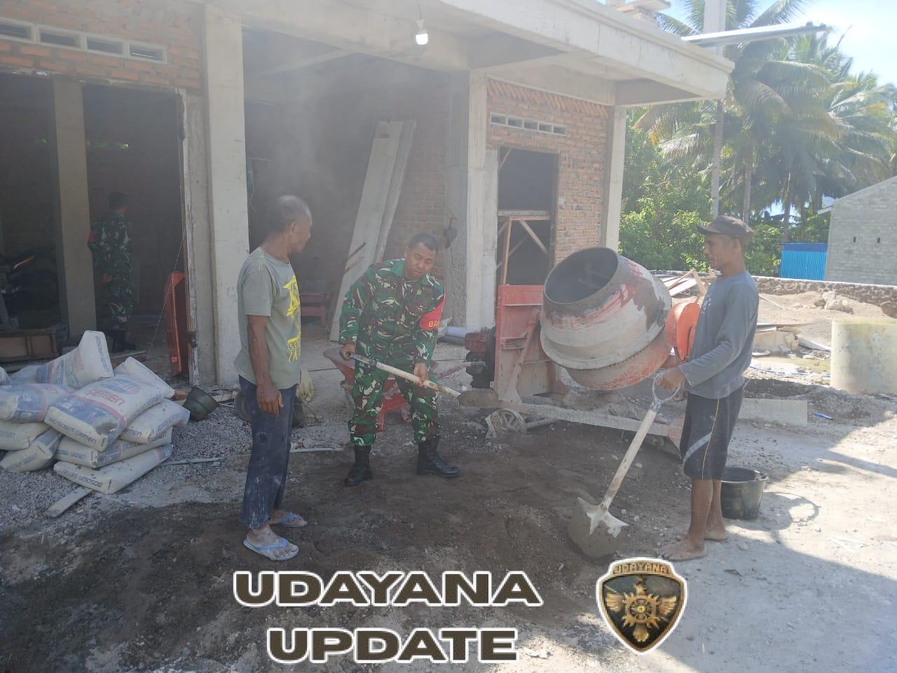 TNI Hadir untuk Rakyat: Babinsa Ende Bangun Rumah Bersama Masyarakat Ndori