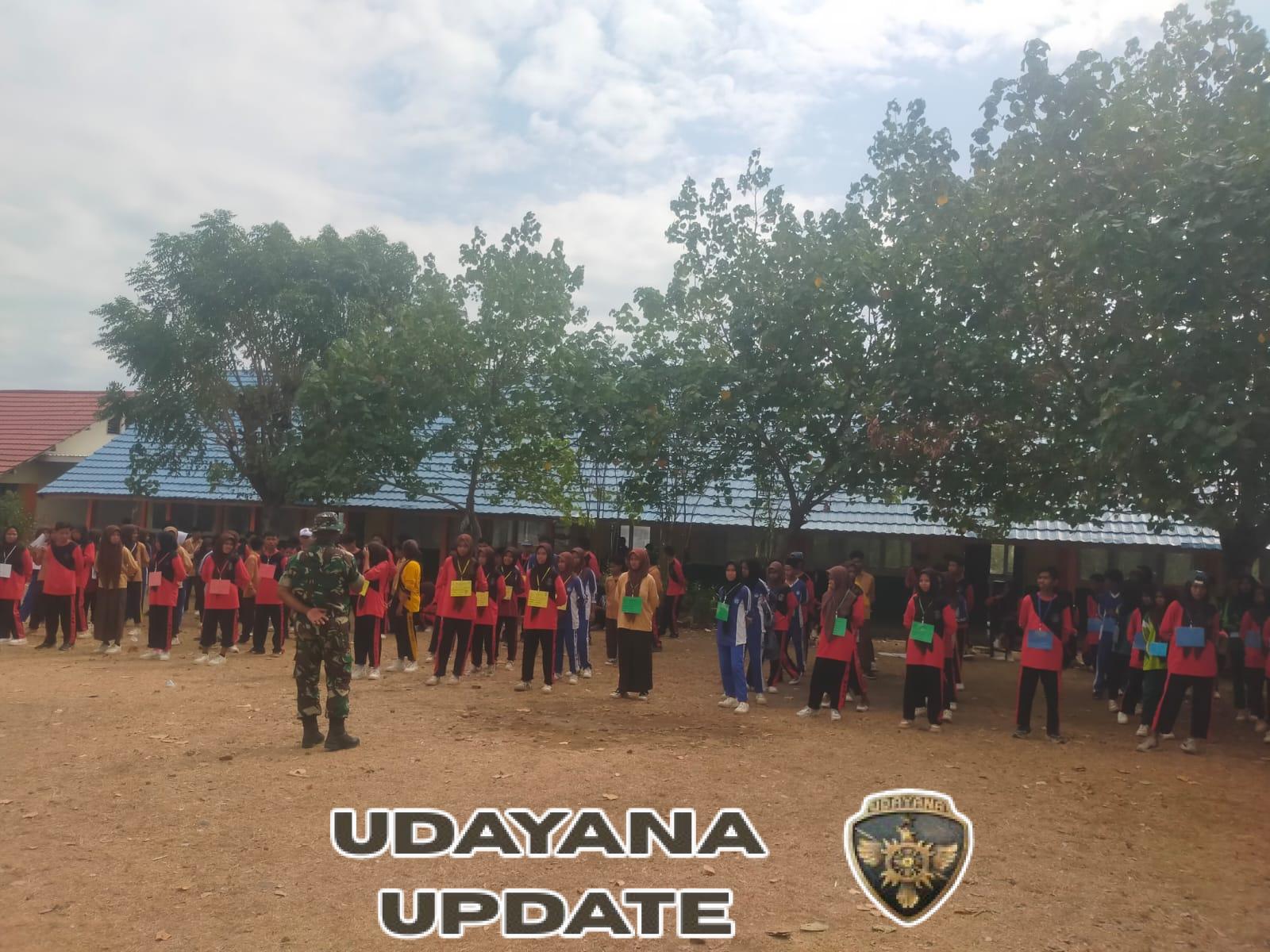 Serma Idris Beri Pembekalan Hukum dan Pencegahan Kriminal kepada Siswa Baru SMKN 1 Wera