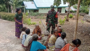 Babinsa Serka Lamberto Aktif Sambangi Mama-Mama di Perbatasan, Tekankan Pentingnya Kesehatan Keluarga