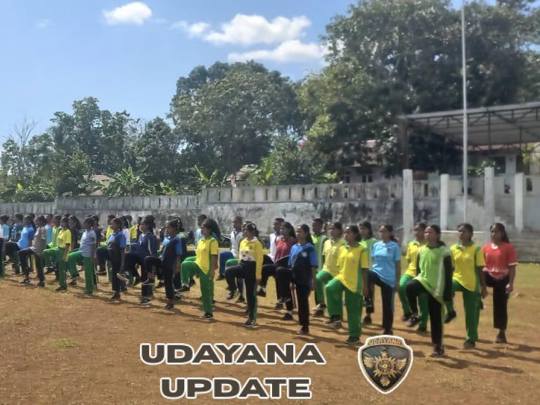 Tingkatkan Kedisiplinan, Koramil Loli Latih Paskibra Kecamatan