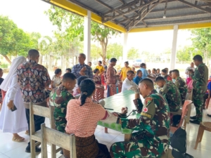 Satgas Yonif 741/Garuda Nusantara Dukung Pelayanan Kesehatan Untuk Lansia di Daerah Perbatasan