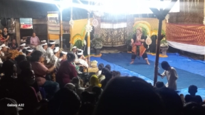 Pura Paibon Pasek Gelgel Gelar Acara Hiburan, Babinsa Ped Pastikan Keamanan Dengan Pengawalan