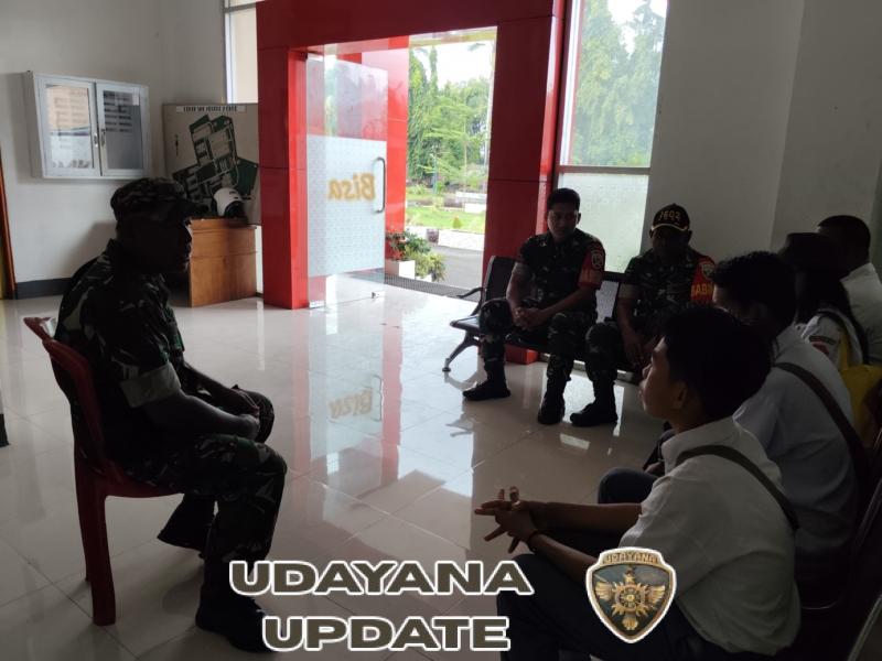 Babinsa Kodim 1602/Ende Jalankan Patroli dan Komsos, Pastikan Siswa Tak Bolos