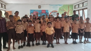 Sinergi Babinsa dan Guru Endekan Awasi Perkembangan Murid di Wilayah Binaan