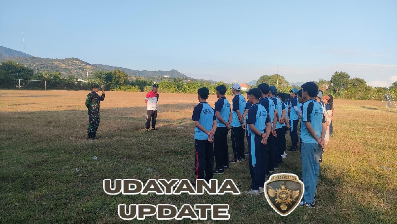 Babinsa Sumberkima Gembleng Paskibra SMK Nusa Dua Sambut HUT RI ke-80