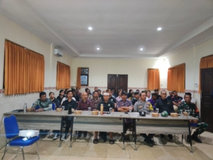 Babinsa Gunaksa Dampingi PPK Ormawa Unud Sosialisasi Asman Toga