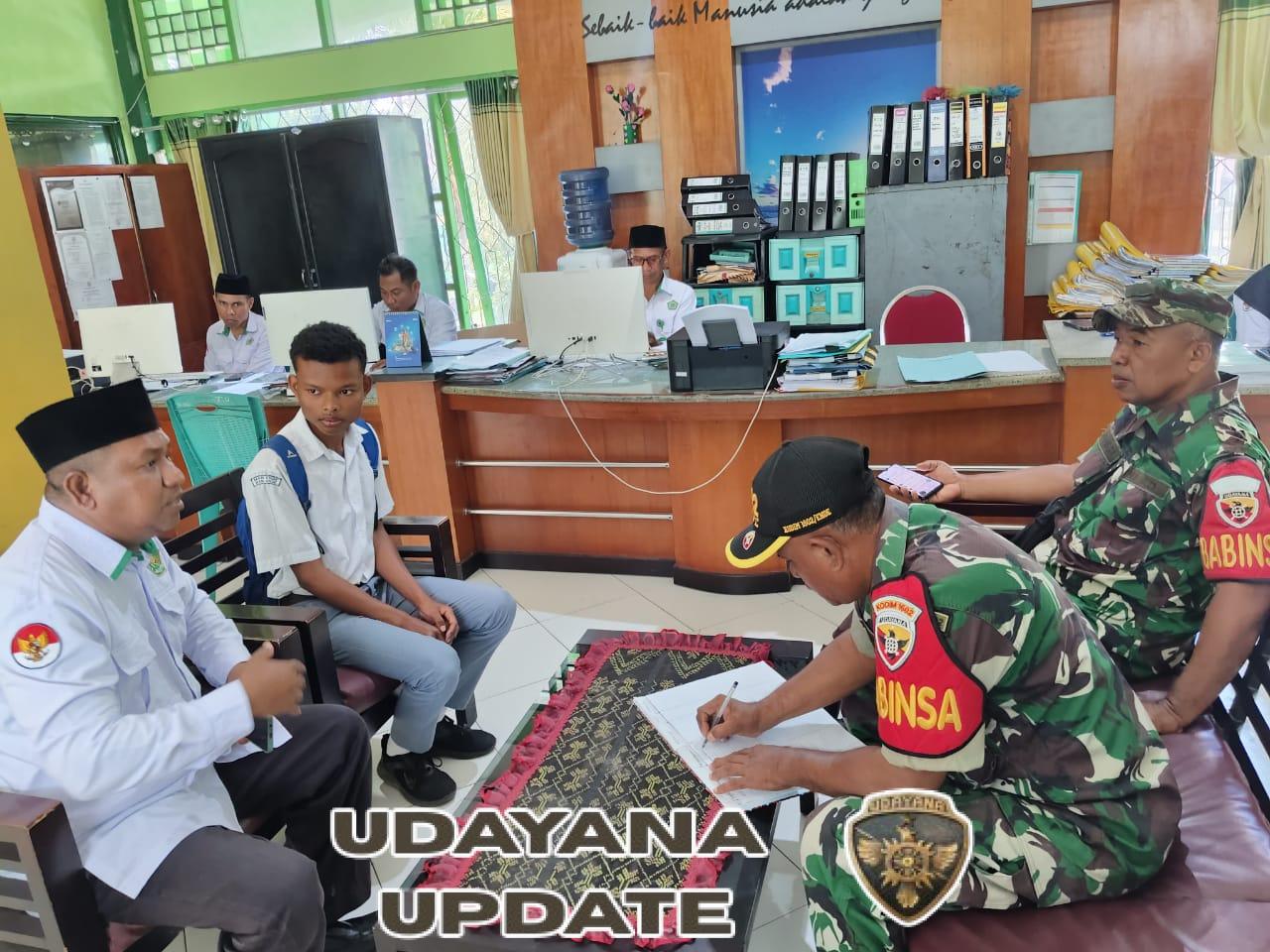 Babinsa Kodim 1602/Ende Bersama Guru MAN Ende Tingkatkan Kedisiplinan Siswa