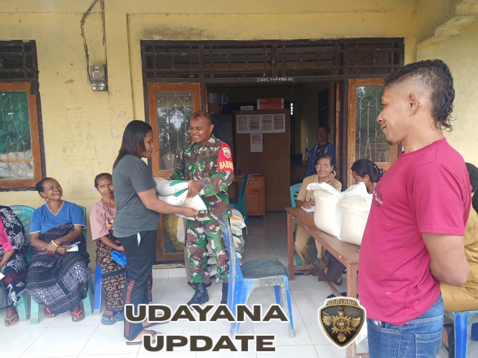 Program Ketahanan Pangan Berjalan Lancar, 114 KK di Desa Baomekot Terima Beras Bantuan.