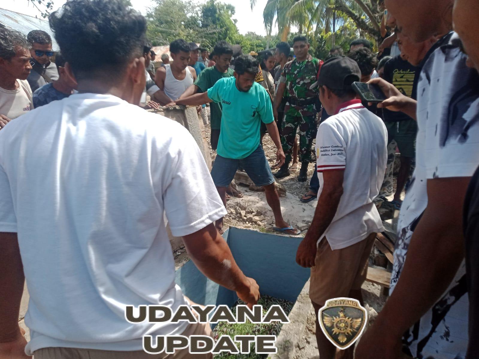 Babinsa Oebou Monitor Pembongkaran Makam Akibat Kesalahpahaman Ritual Pemakaman