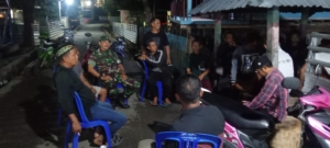 Babinsa Seteluk Laksanakan Patroli Malam, Jaga Ketertiban Wilayah