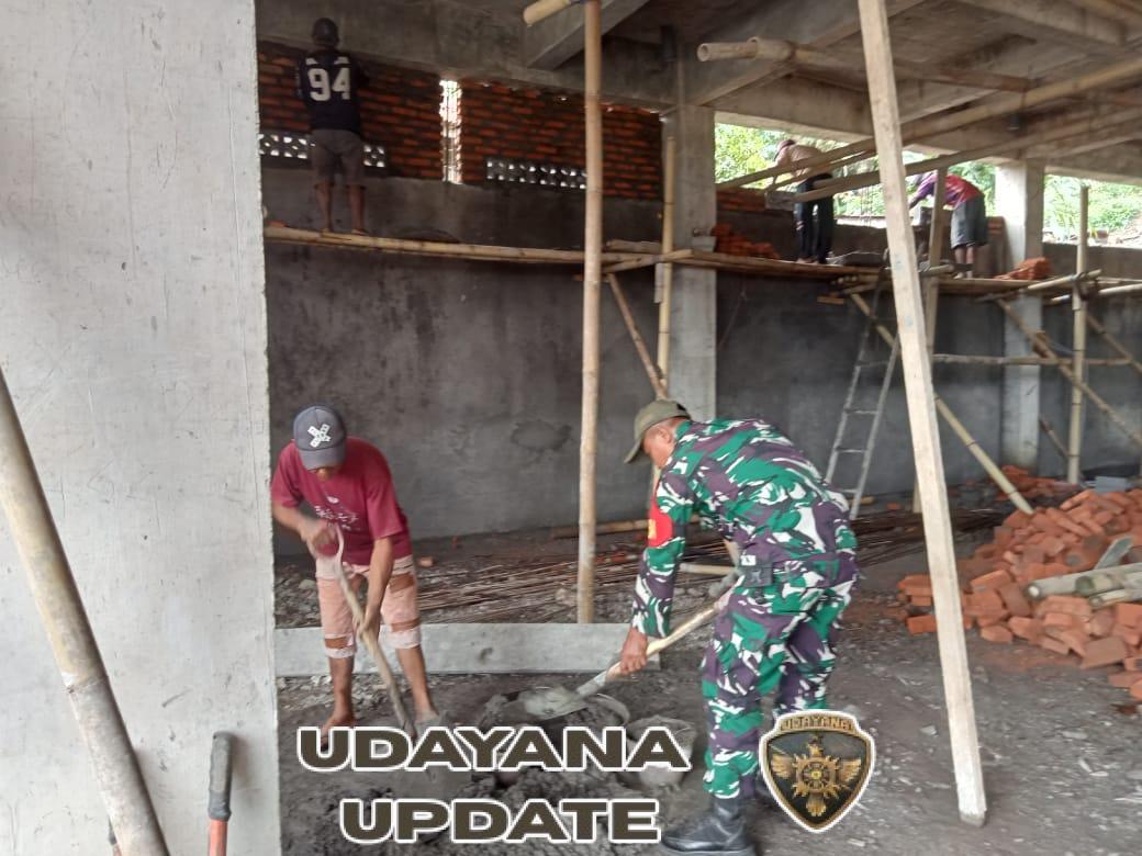 Wujudkan Kemanunggalan TNI-Rakyat, Babinsa Ende Timur Hadir di Tengah Warga