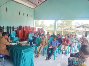 Desa Watukobu Bentuk Panitia Seleksi Calon Perangkat Desa, Babinsa Pastikan Proses Berjalan Lancar.