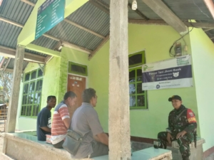 Koramil 1621-01/Soe Pastikan Kesehatan Masyarakat dan Hewan Peliharaan melalui Pemantauan Babinsa