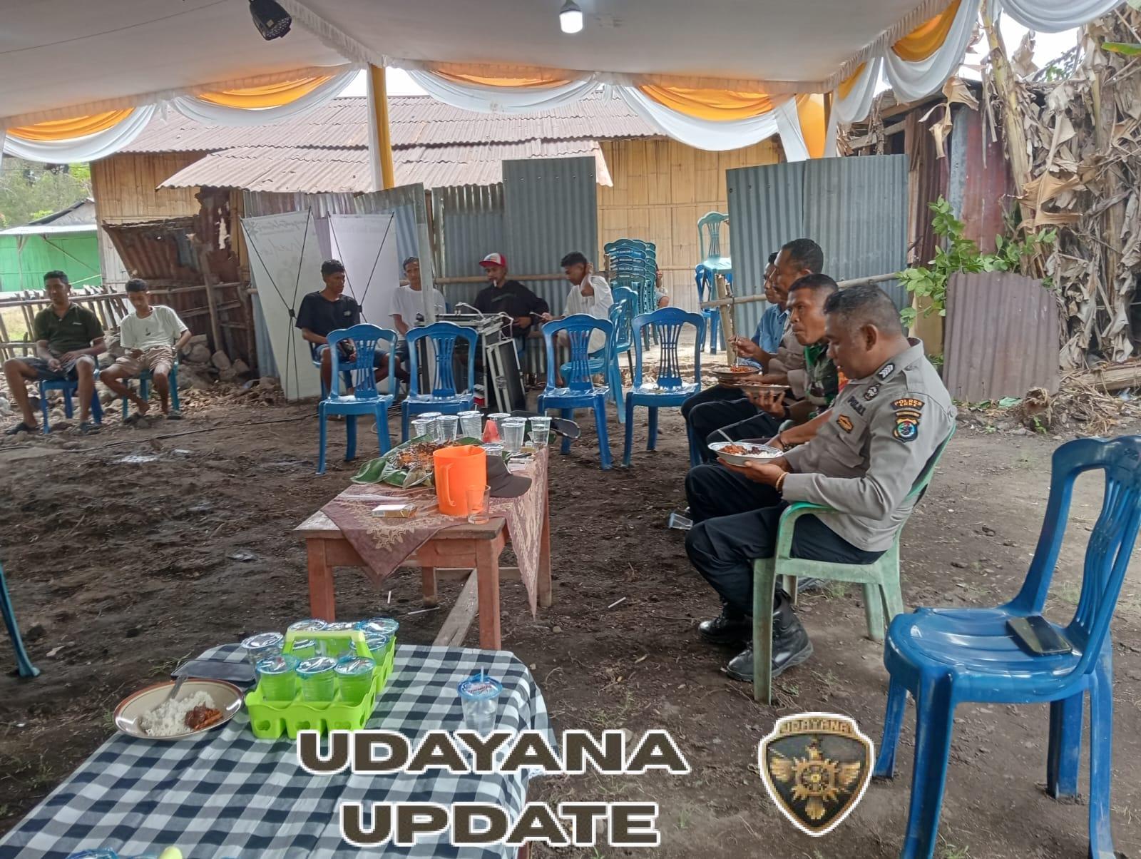 TNI AD Turun ke Desa Uludala, Ingatkan Warga Jaga Ketertiban dan Kebersihan