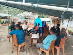 Babinsa Serka Wagimin Perkuat Kemanunggalan TNI-Rakyat di Wilayah Binaan