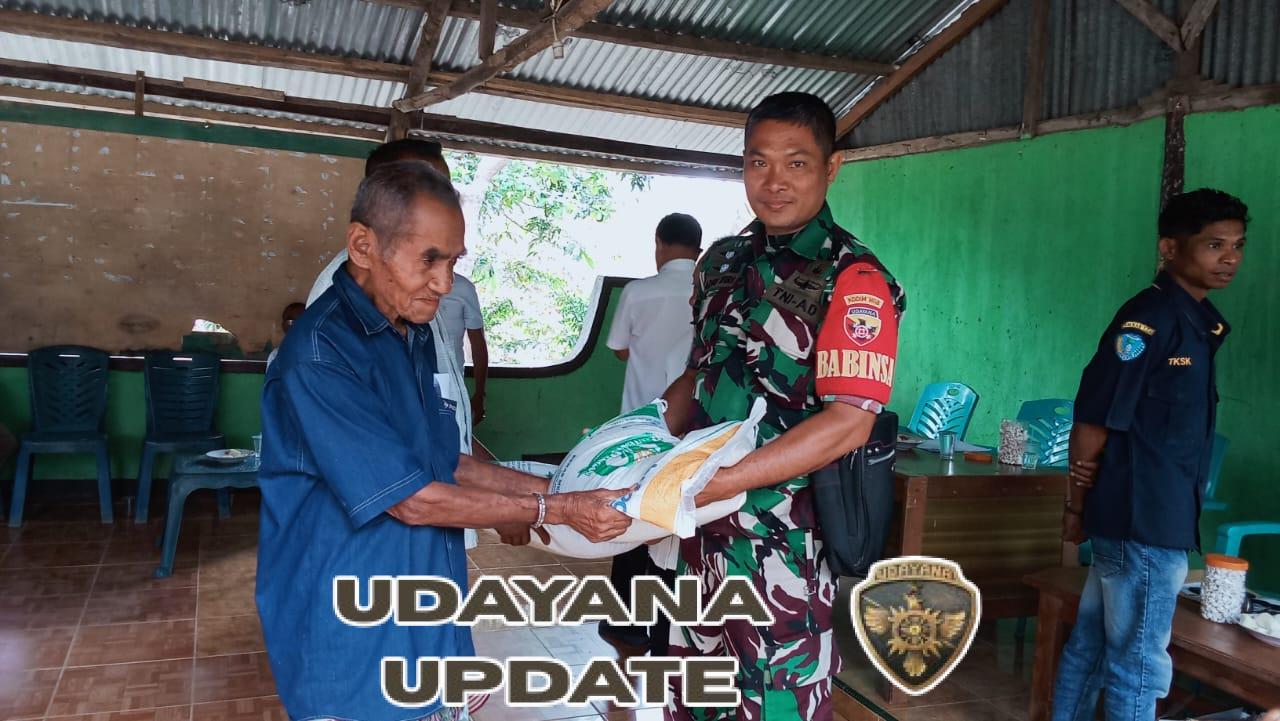 Pastikan Bantuan Beras Sampai Tepat Sasaran, Babinsa Koramil 1618-01/Miotim Turun Langsung ke Desa Napan