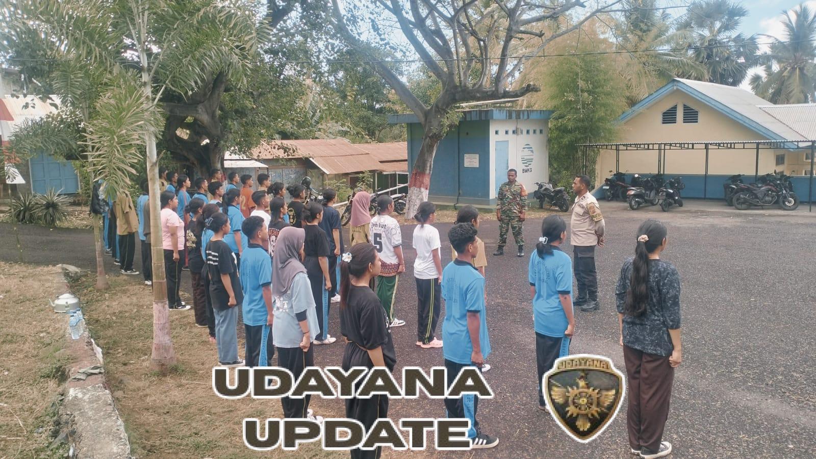 Latihan Paskibra Digelar di Ileboleng, Babinsa Dampingi Pelajar