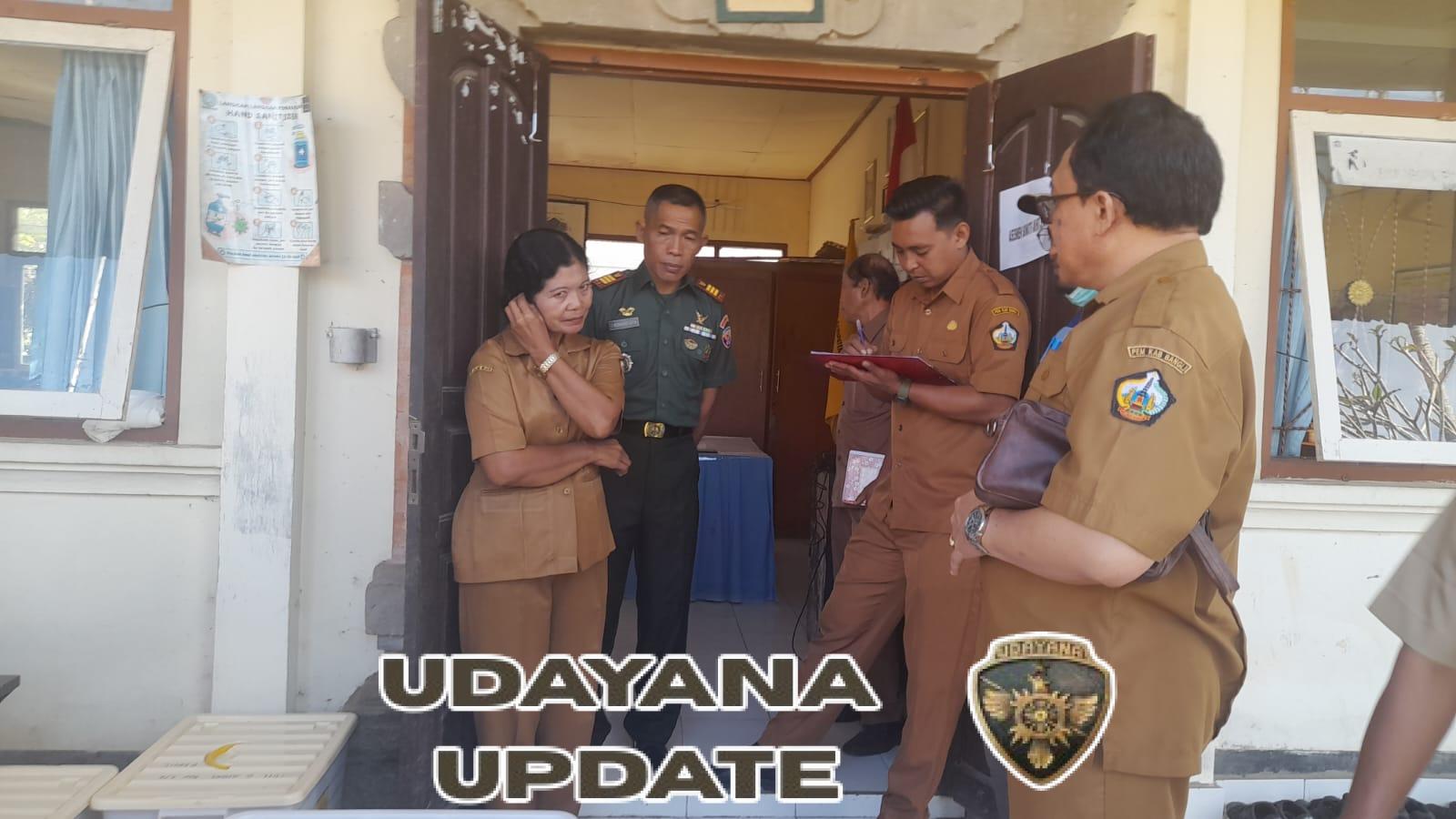 Wujud Kepedulian, Danramil dan Tim Kesehatan Bagikan Makanan Sehat untuk Anak Sekolah di Desa Jehem