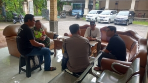 Optimalisasi Komsos Babinsa dengan Perangkat Desa dalam Menjaga Stabilitas dan Keamanan Wilayah