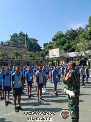 Sinergi TNI dan Sekolah, Babinsa Penuktukan Isi MPLS dengan Materi PBB