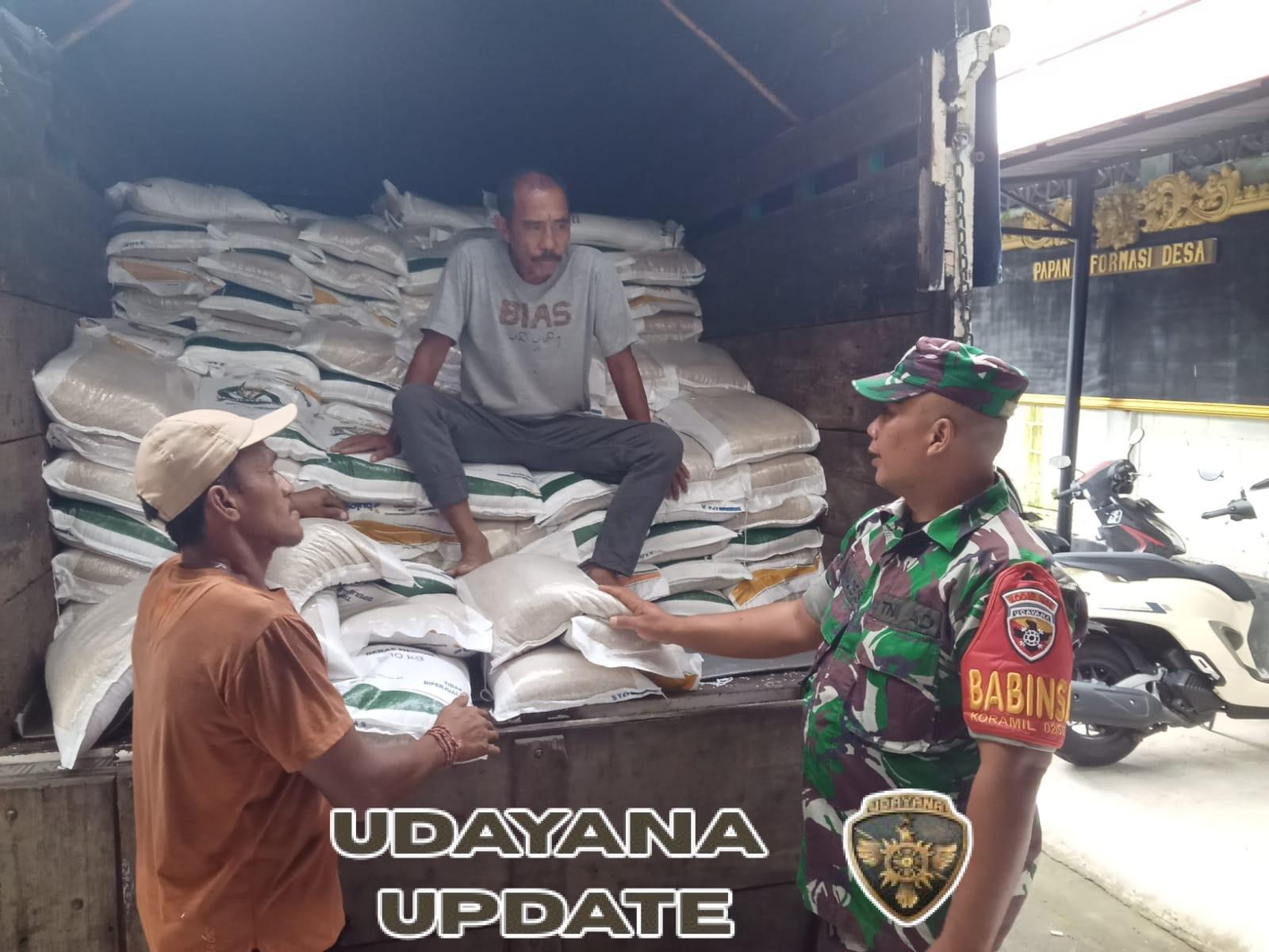 Koptu I Made Sukadana Antusias Pendampingan Pendistribusian Beras Bantuan Pemerintah