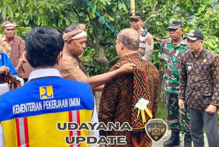 Babinsa Koramil Ndona Perkuat Hubungan dengan Masyarakat di Desa Nanganesa