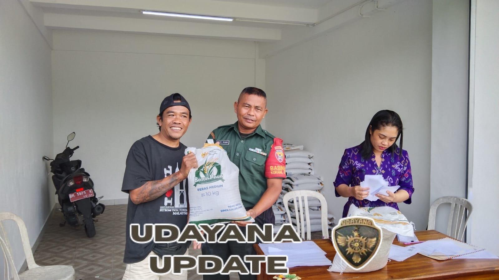 Pengamanan Humanis Babinsa Warnai Penyaluran Beras Kemensos di Gianyar