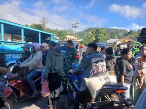 TNI dan Rakyat Bersinergi: Babinsa Koramil 1602-02 Gelar Komsos di Kelimutu