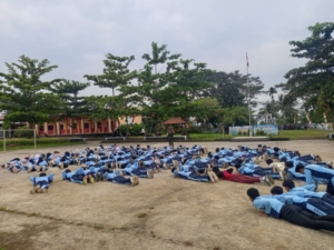 Pelatihan PBB oleh Babinsa di Sekolah, Wujudkan Generasi Muda yang Disiplin dan Berkarakter