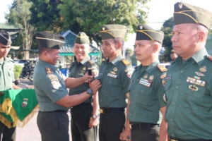 Dandim Pimpin Serah Terima Jabatan Lima Danramil di Kodim Kupang