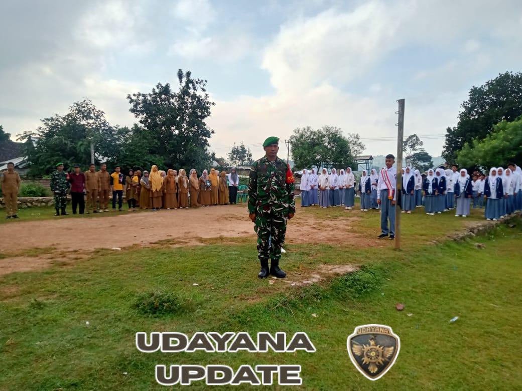 Mulai Tahun Ajaran dengan Semangat, Siswa SMA Monta dan Parado Dapat Motivasi dari Babinsa