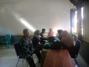 Kolaborasi Babinsa dan Mahasiswa Sukseskan Lomba Kemerdekaan