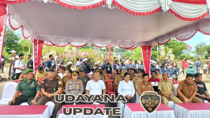 Ratusan Siswa SD Ramaikan Lomba Gerak Jalan se-Kecamatan Bangli Sambut HUT RI ke-80