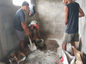 Ciptakan Rasa Aman, TNI Laksanakan Pamwil dan Karya Bakti di Kelurahan Kota Ratu