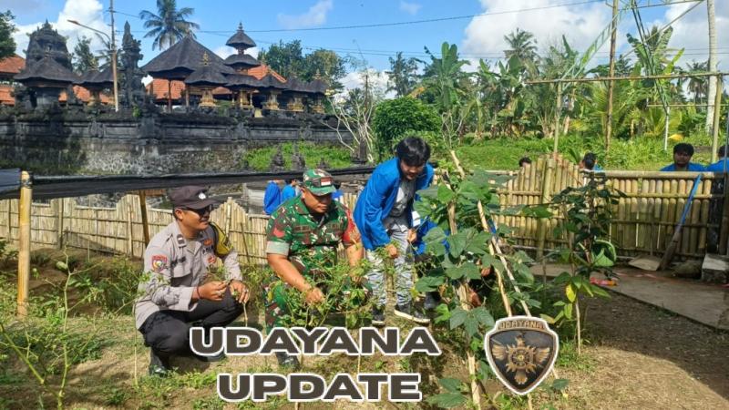 Sinergi Babinsa, Bhabinkamtibmas, dan KKN Warmadewa Wujudkan Lingkungan Bersih di Puspa Aman