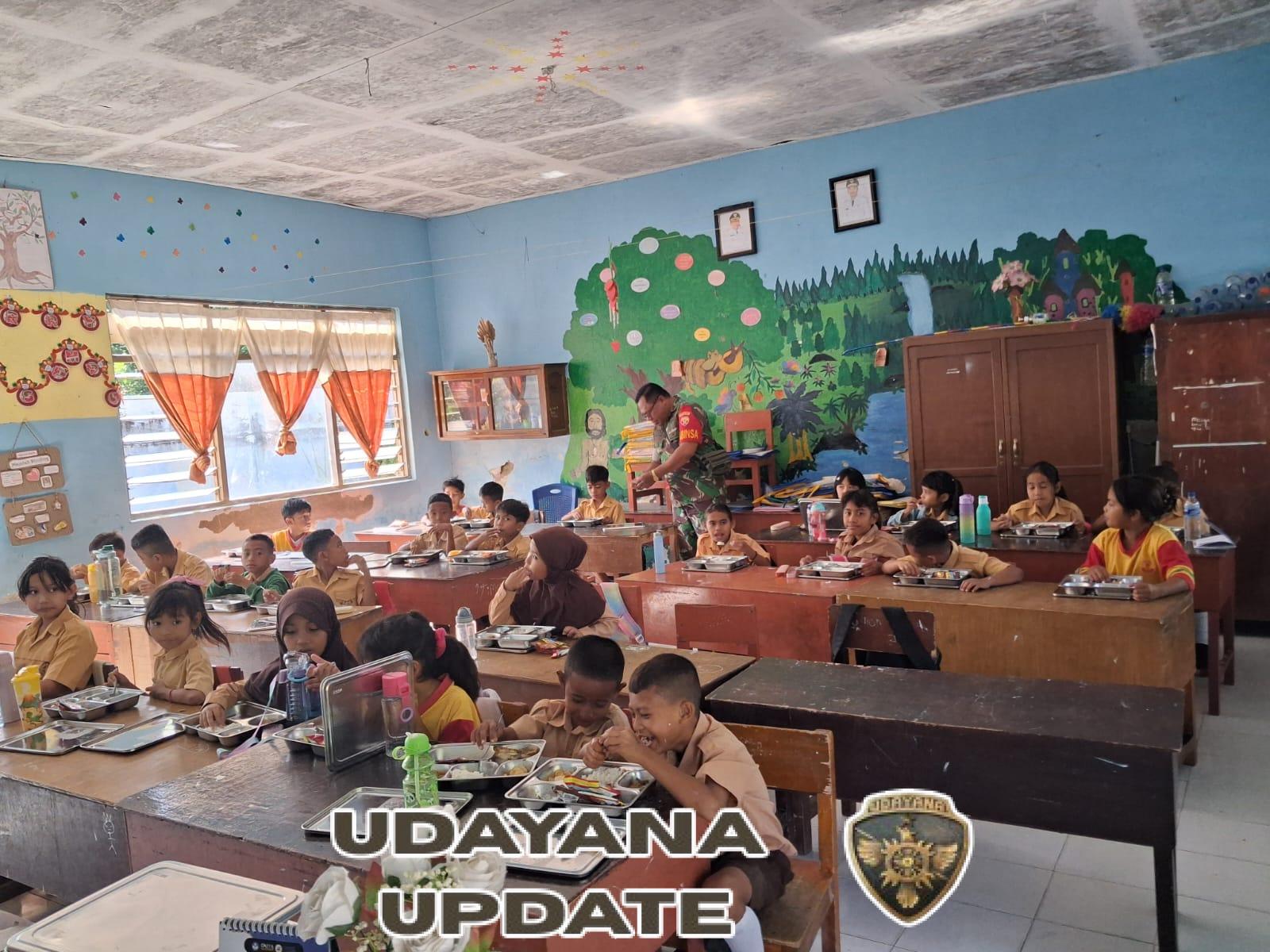 Sukseskan MBG di Sumba Timur, Kodim 1601 Dampingi Pendistribusian