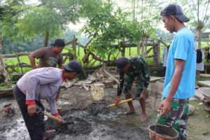Satgas TMMD dan Warga Desa Batuan Wujudkan Jalan Pertanian di Bulan Kemerdekaan