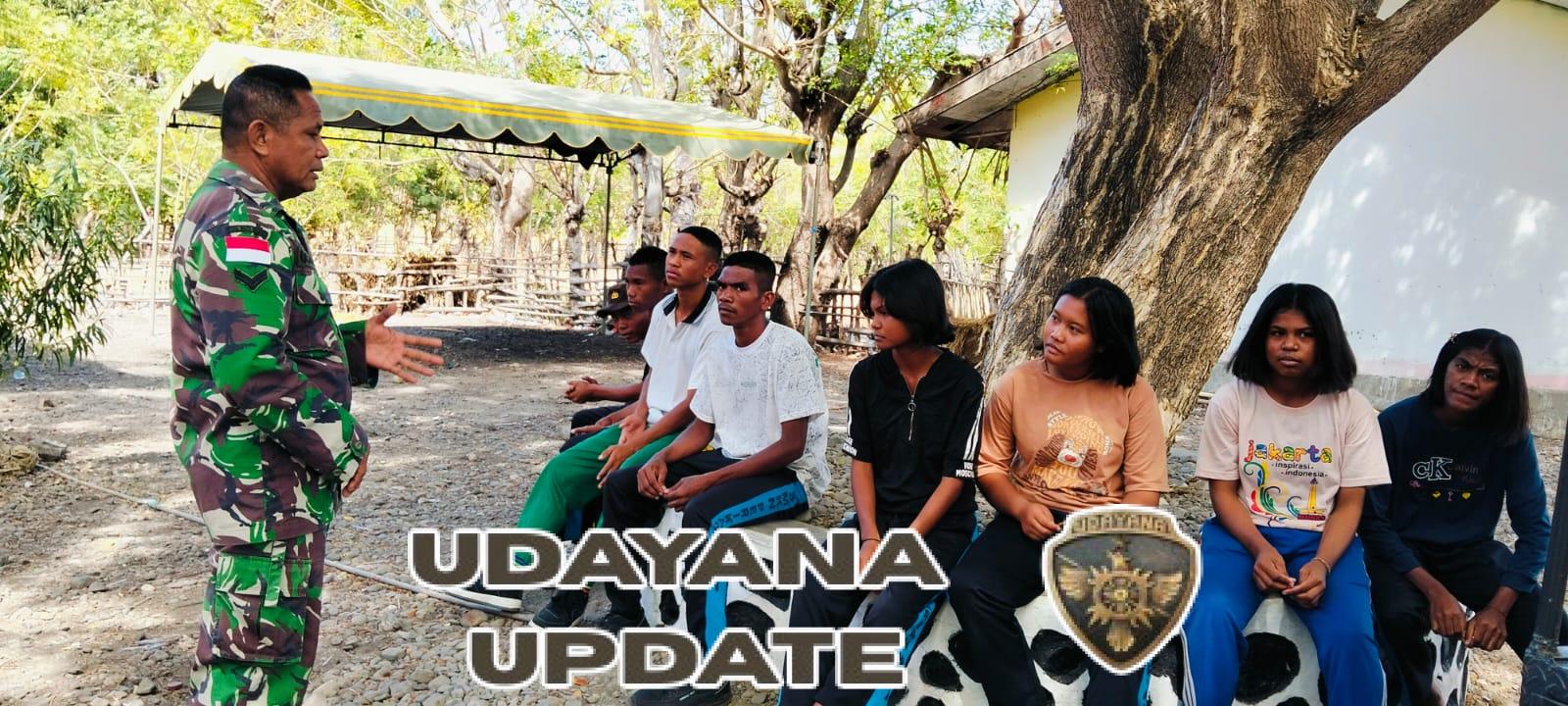 Tingkatkan Kesadaran Pemuda, Babinsa Koramil 1618-03/Insut Gelar Komsos di Humusu Wini