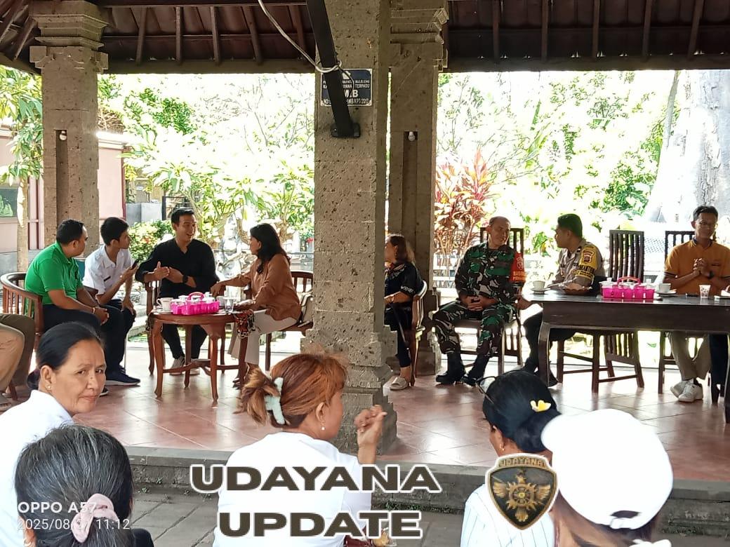 Wujud Peduli Gizi Anak, Babinsa dan Bhabinkamtibmas Pantau Persiapan Dapur MBG Pemaron