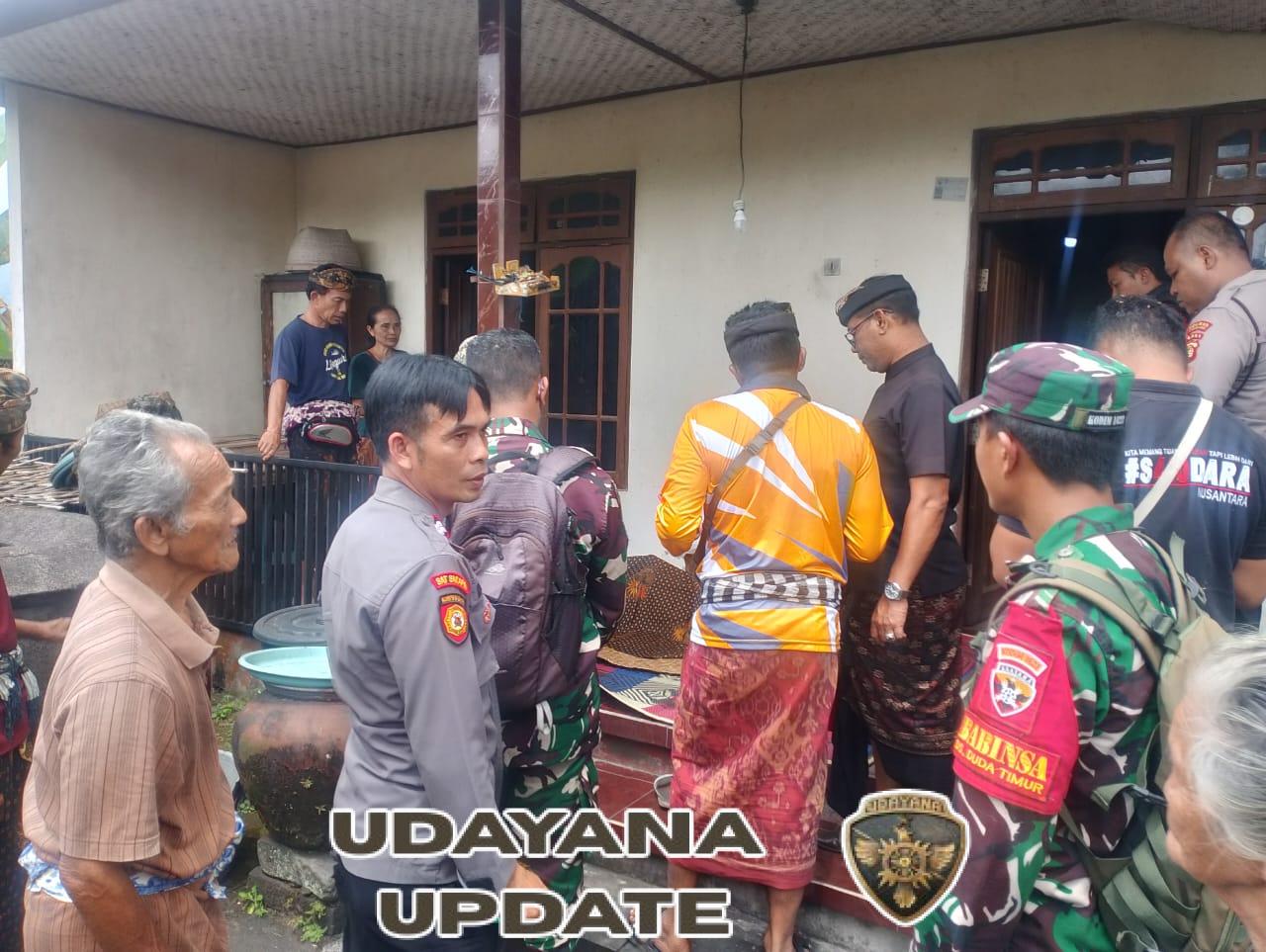 Babinsa Koramil 1623-06/Selat bersama Bhabinkamtibmas datangi lokasi kejadian gantung diri.