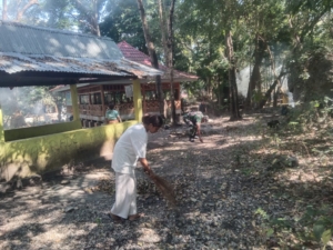 Sinergi Babinsa Koramil Camplong dan Warga Lestarikan Alam Camplong