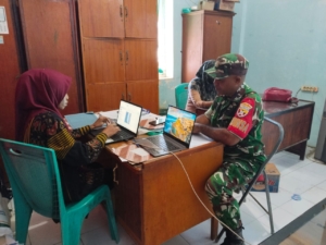 TNI Hadir di Desa Borokanda, Pastikan Keamanan dan Data Terupdate